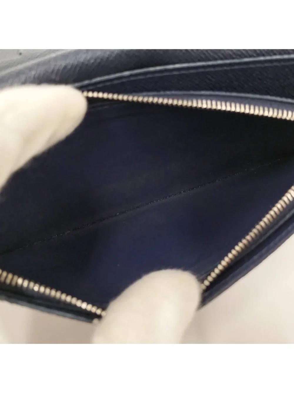Louis Vuitton Portefeuille Brazza Epi Blue Marine Wallet